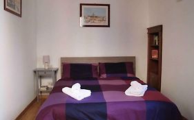 Elegant Trilussa Apartment